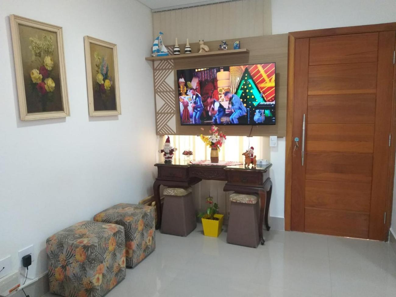 Sobrado 08 Com Duas Suites, Conf غوارويا المظهر الخارجي الصورة