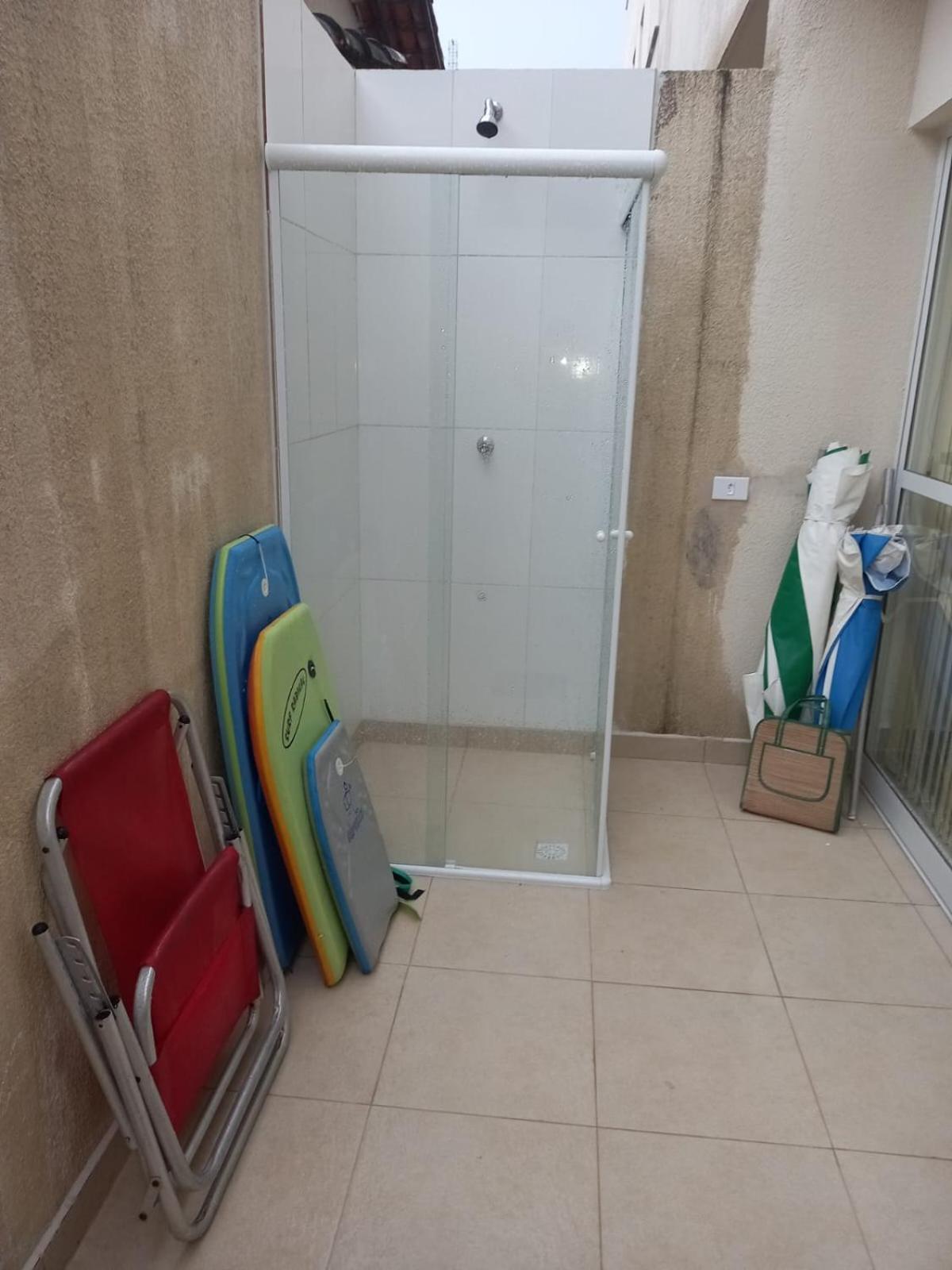 Sobrado 08 Com Duas Suites, Conf غوارويا المظهر الخارجي الصورة