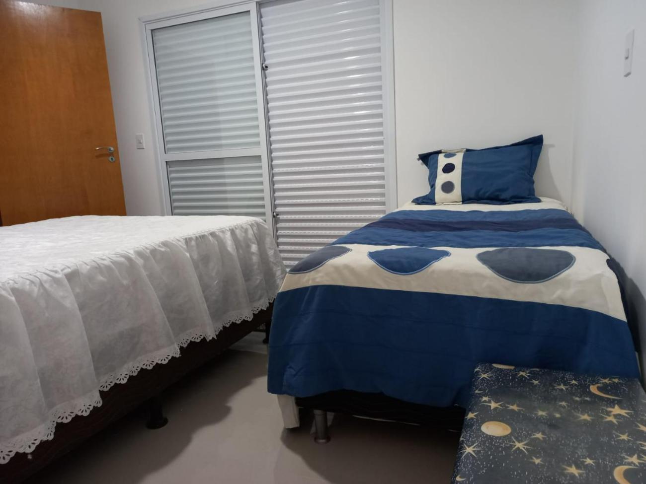 Sobrado 08 Com Duas Suites, Conf غوارويا المظهر الخارجي الصورة