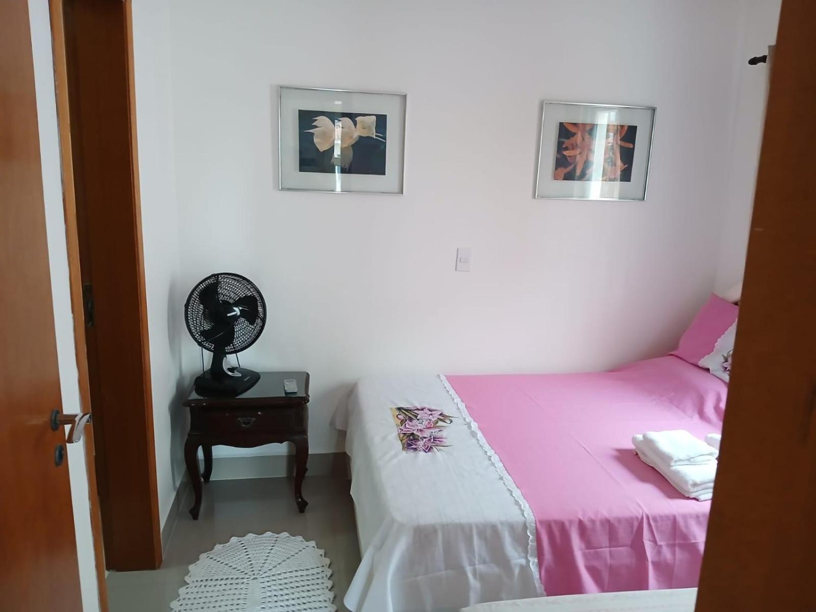 Sobrado 08 Com Duas Suites, Conf غوارويا المظهر الخارجي الصورة