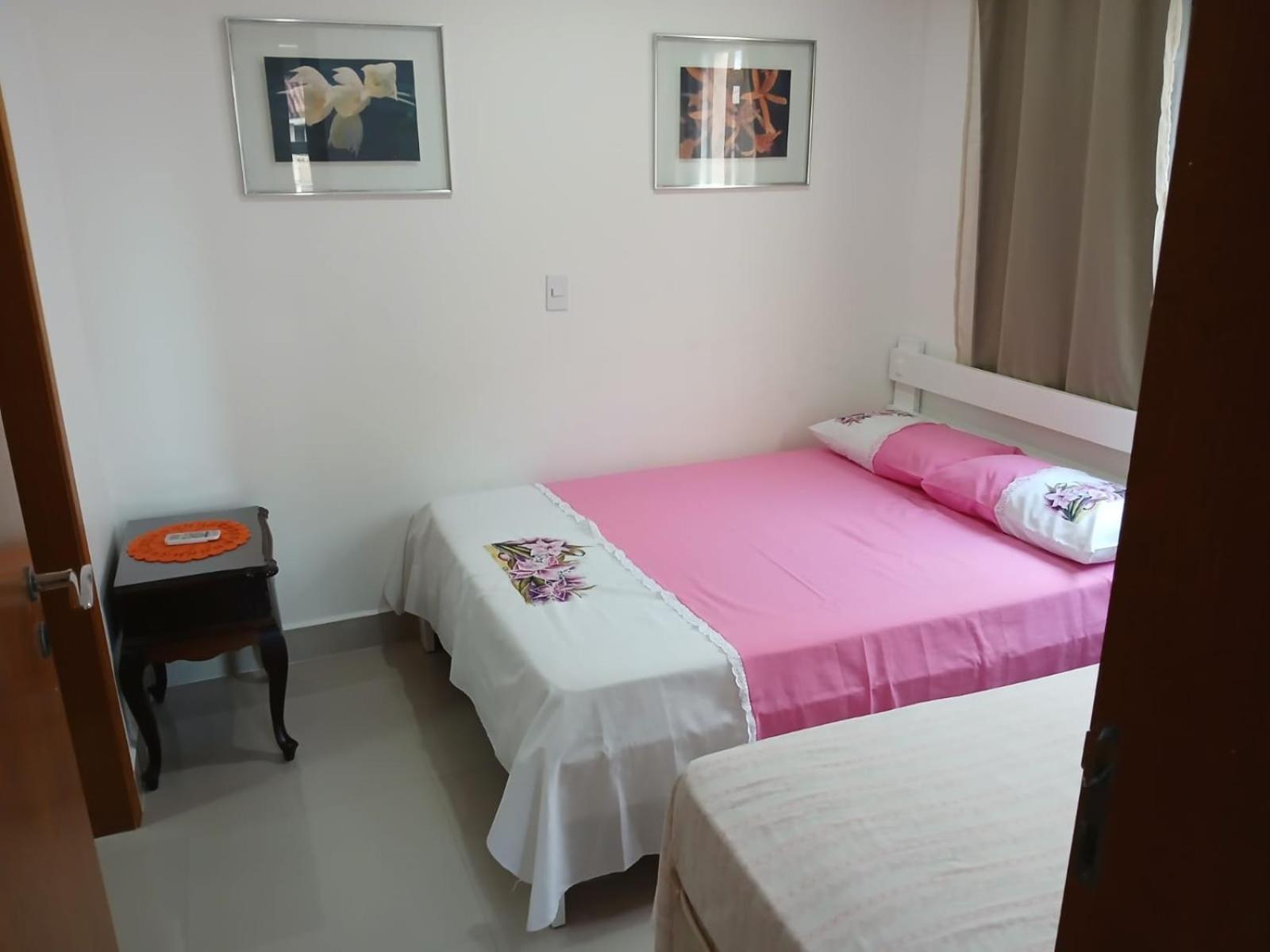 Sobrado 08 Com Duas Suites, Conf غوارويا المظهر الخارجي الصورة